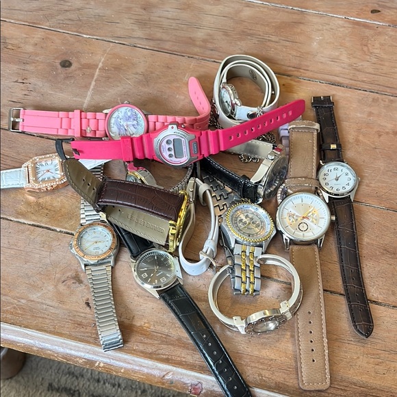 Accessories - Assorted Watches Collection